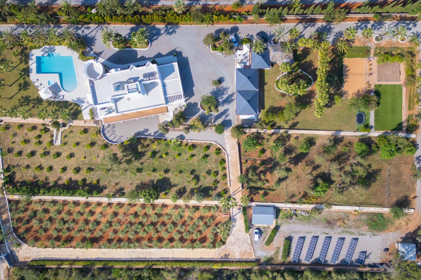 Villa de lujo cerca de Ibiza, con licencia turística y exteriores espectaculares
