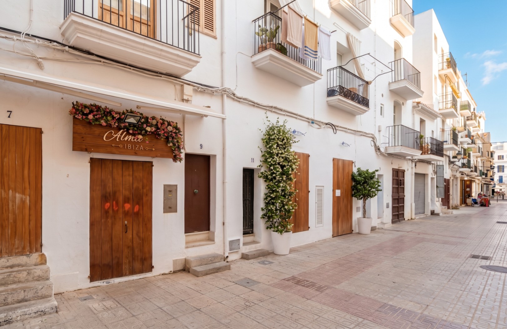 Dúplex de dos dormitorios con aparcamiento opcional en Dalt Vila