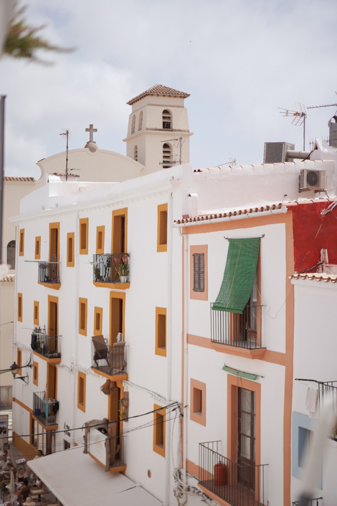 Dúplex de dos dormitorios con aparcamiento opcional en Dalt Vila