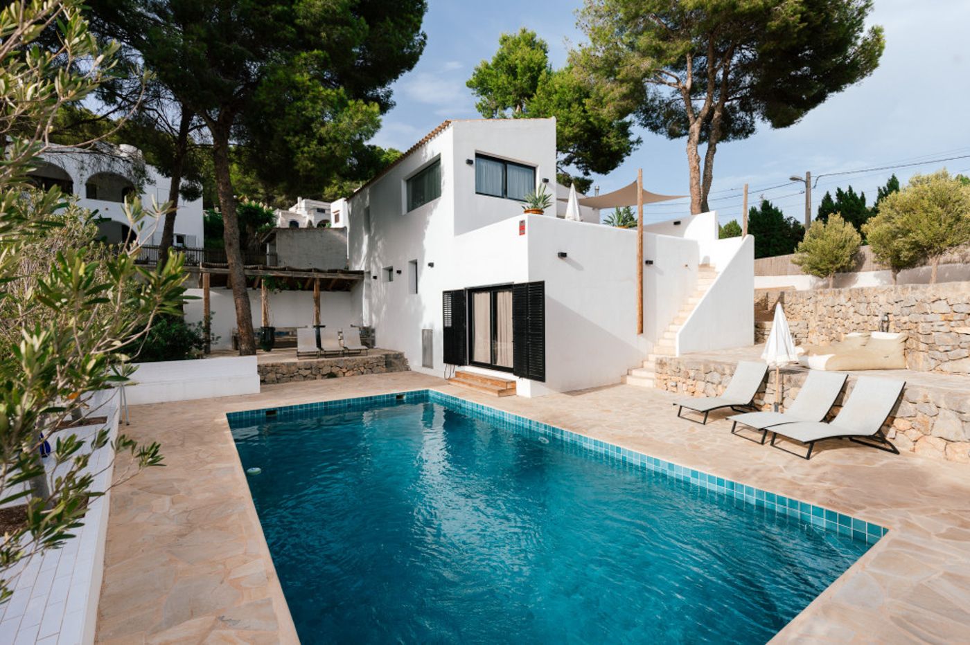 Casa completamente renovada cerca de la playa y con posibilidad de ampliación
