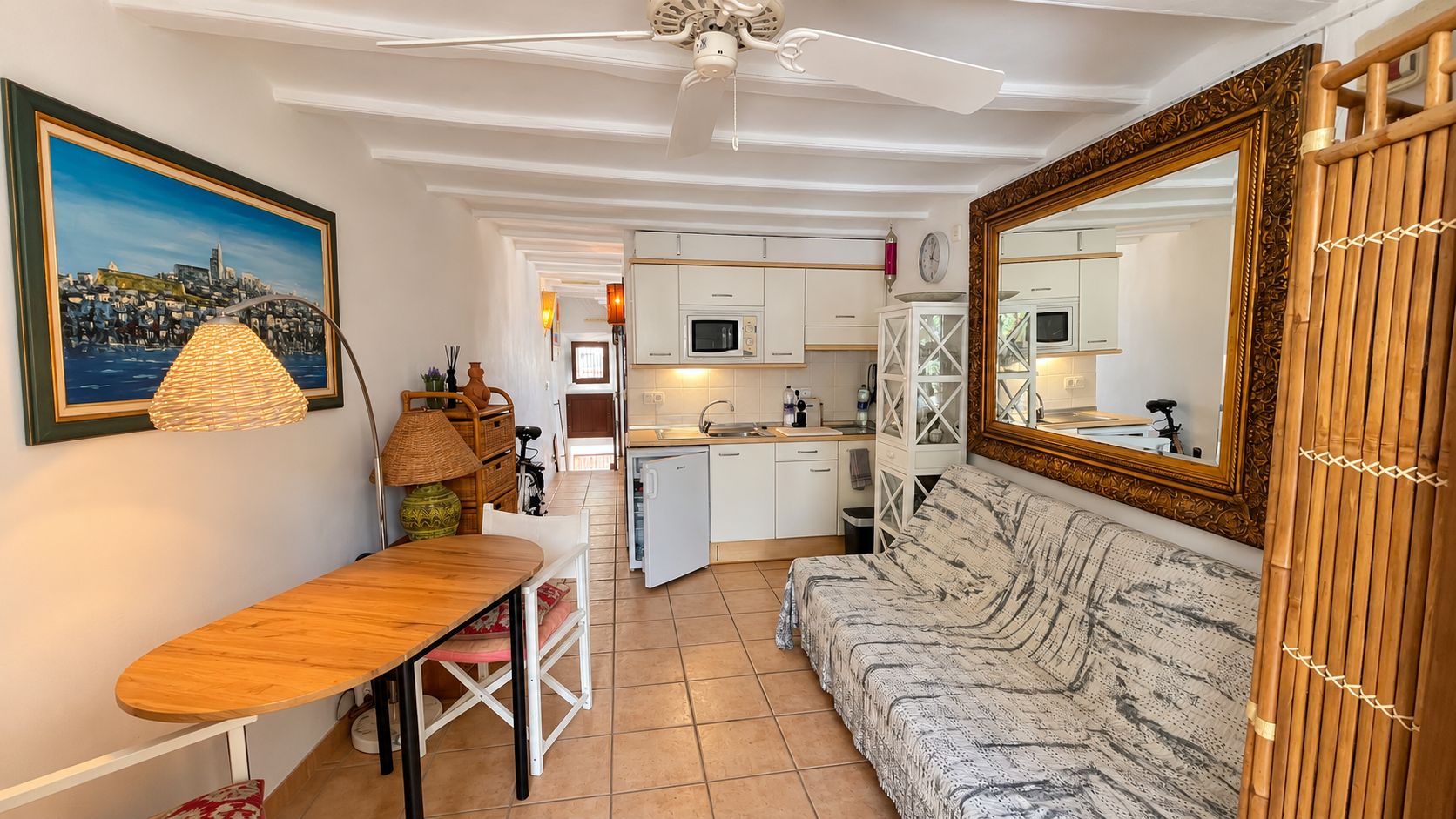 Encantador estudio en el corazón de La Marina de Ibiza