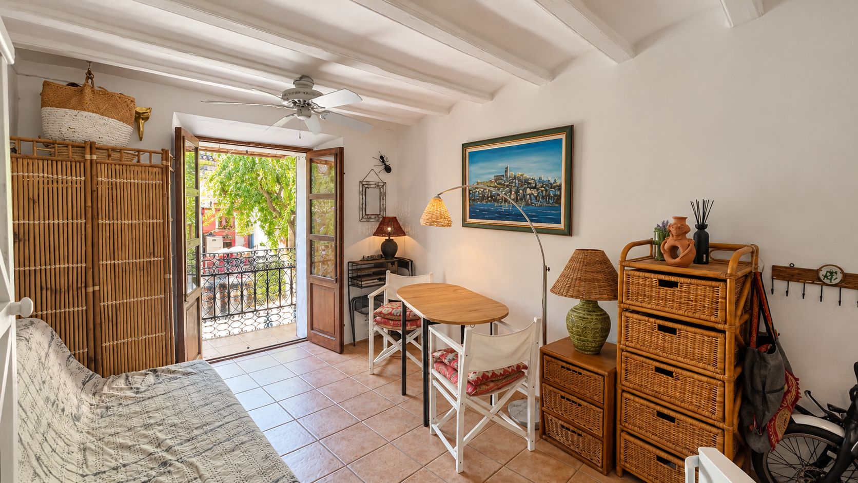 Encantador estudio en el corazón de La Marina de Ibiza