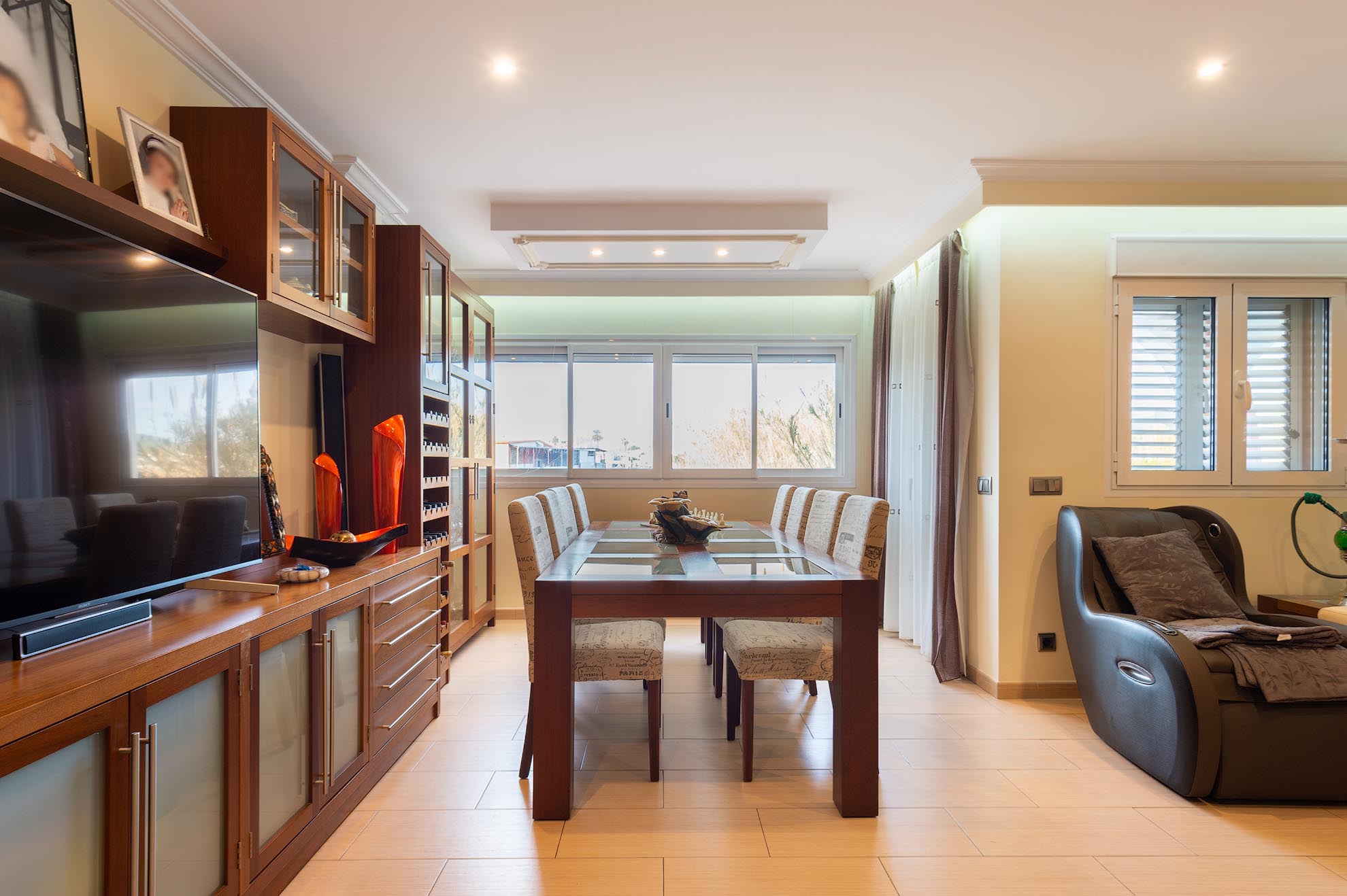 Apartamento de 3 dormitorios en venta en el edificio Brisol, Ibiza