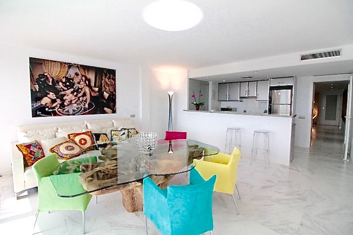 Moderne Wohnung in exklusiver Gegend von Ibiza